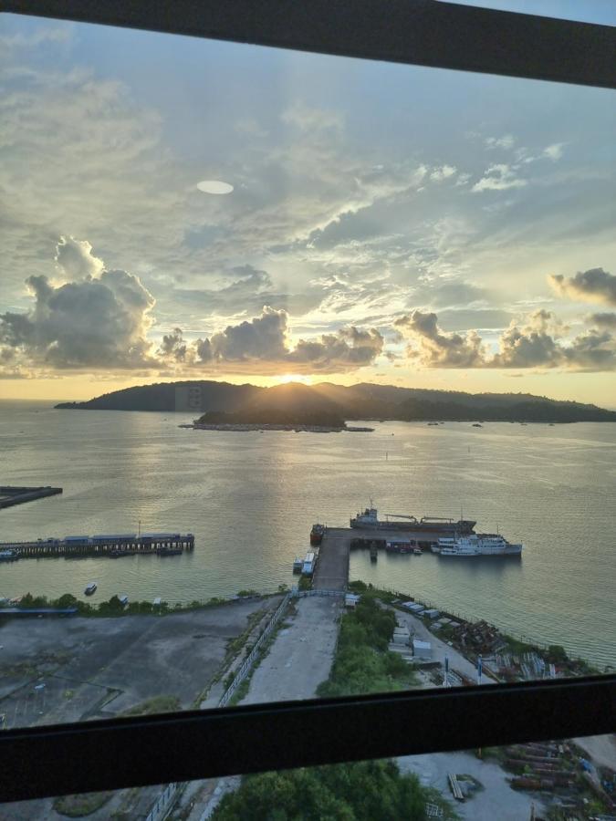 Nana Homestay - Jesselton Quay Kota Kinabalu Buitenkant foto